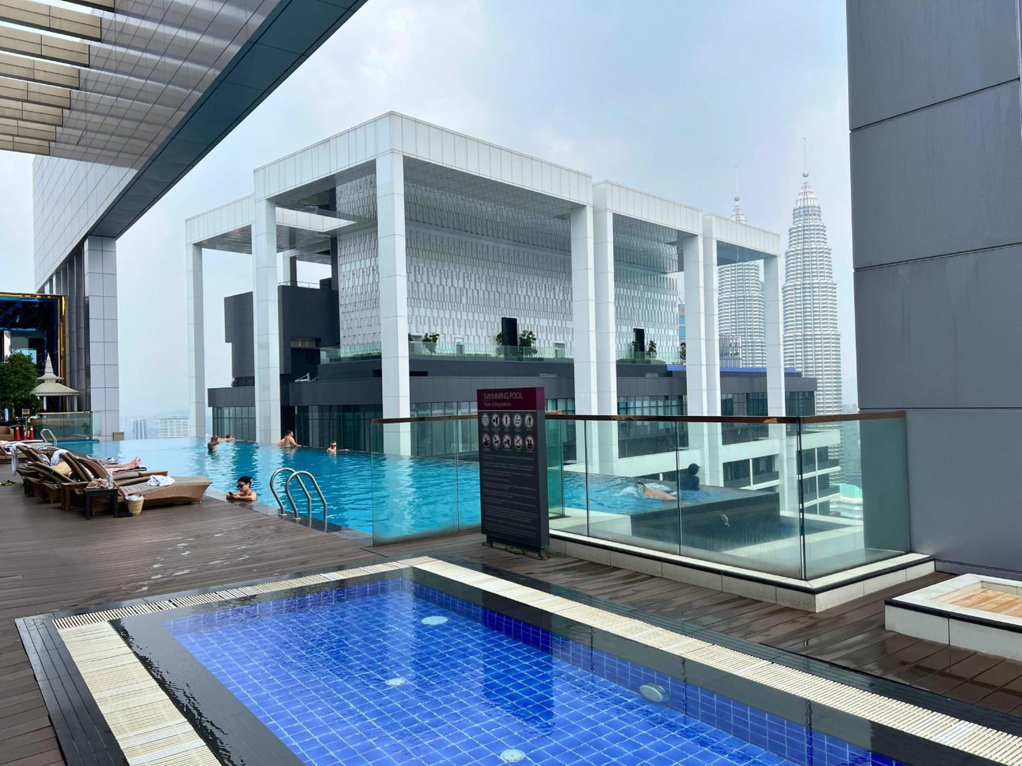 Luxe Suites At Platinum Klcc 쿠알라룸푸르 외부 사진